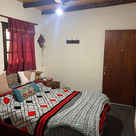 Hostal Isabella Tafí del Valle Esterno foto