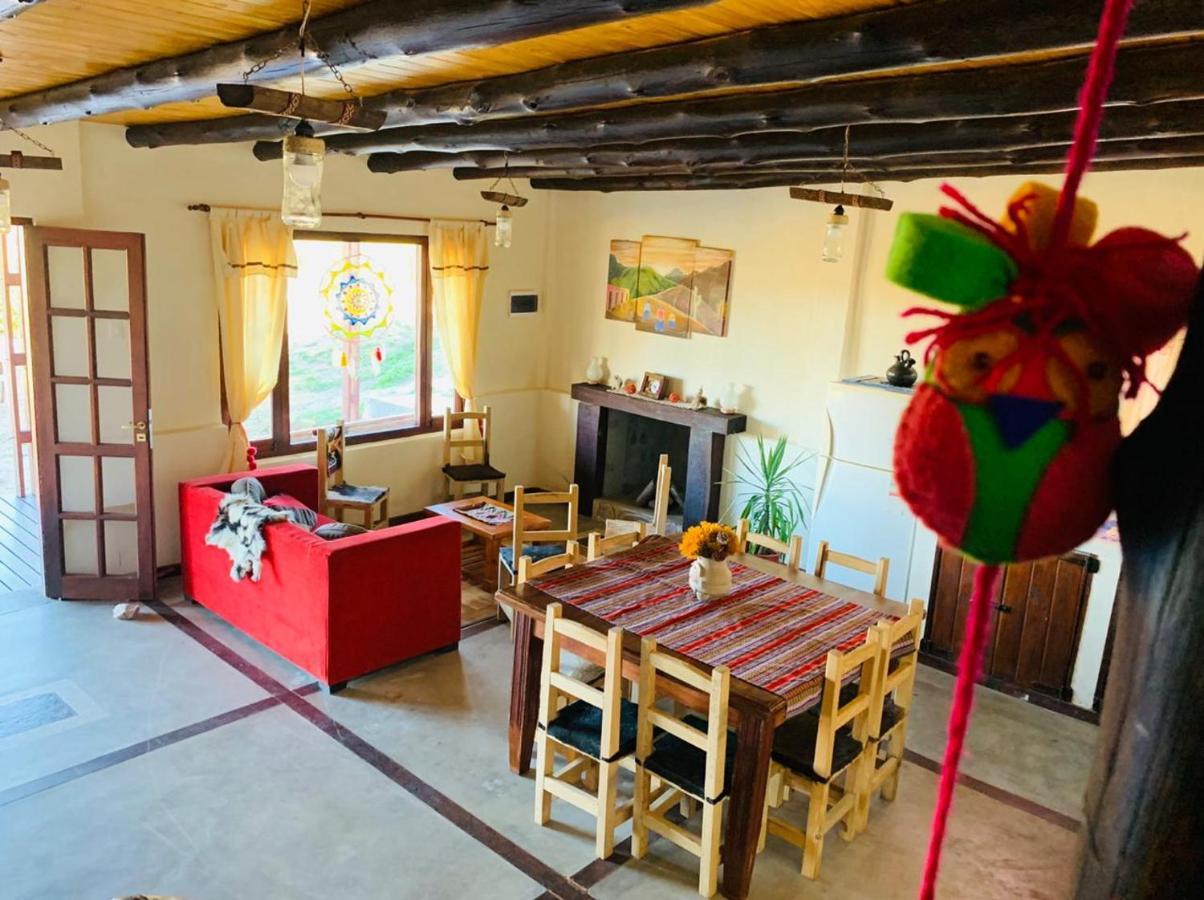 Hostal Isabella Tafí del Valle Esterno foto