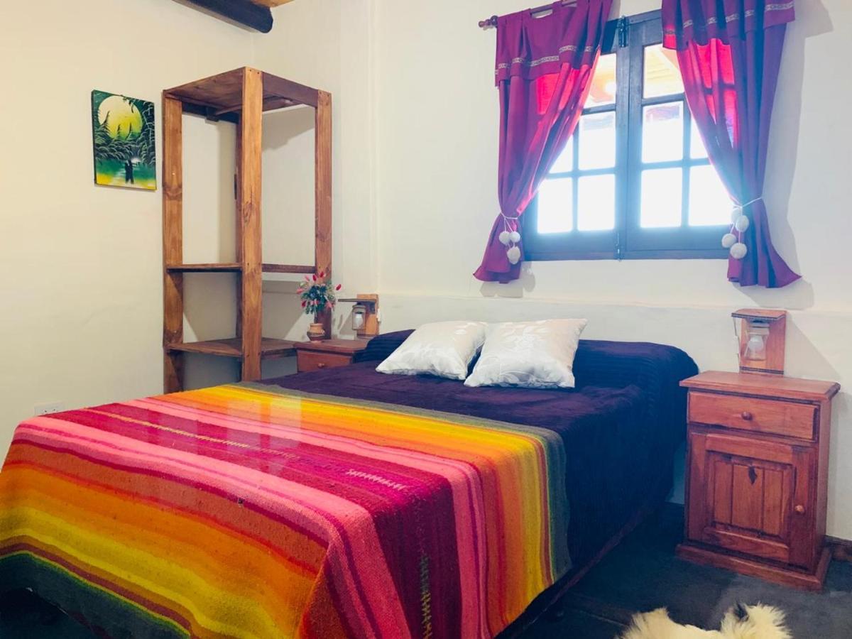 Hostal Isabella Tafí del Valle Esterno foto