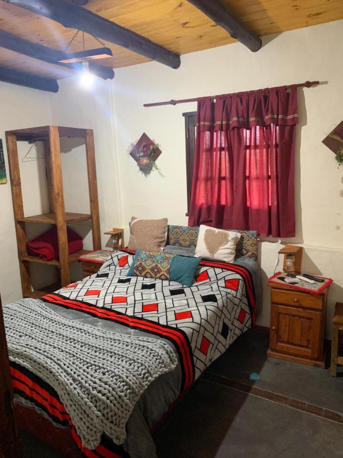 Hostal Isabella Tafí del Valle Esterno foto